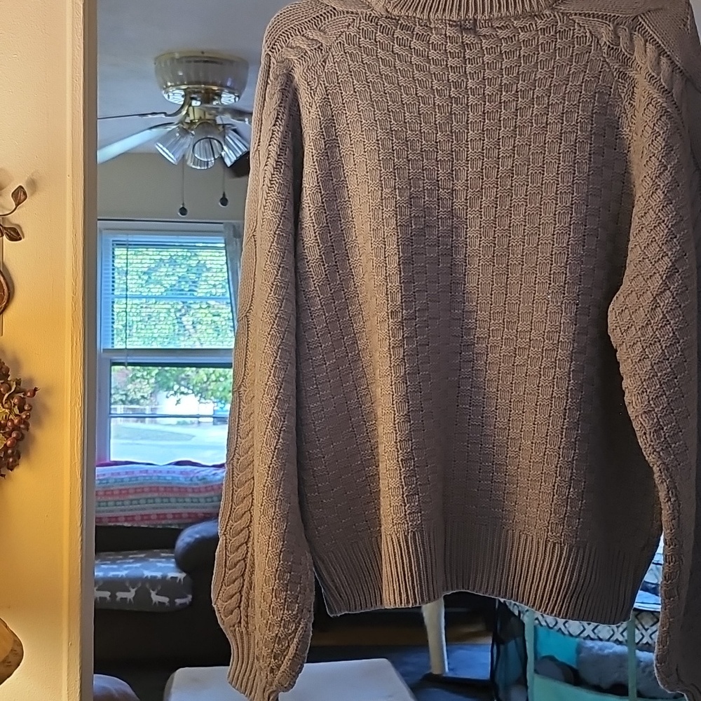 52 SEVEN Blue Cable Sweater . Really Beautiful. - Picture 2 of 4